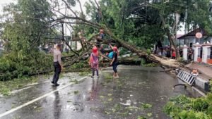 Pemkot Ingatkan Warga Tetap Waspada Bencana Alam