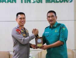 Sambangi Kejati Maluku, Kapolda: Kita Saling Support
