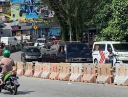 Road Barrier Kotor Cemari Wajah Kota Ambon