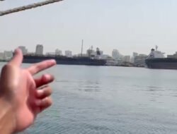 Warga Desa Tial Rekam Kondisi Terkini di Kota Dubai Senin 2 Maret