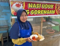 Holding Ultra Mikro Terbukti Tingkatkan Kesejahteraan, Perempuan Ini Sukses Kembangkan Usaha Rumahan hingga Jadi Andalan Transaksi Warga melalui BRILink Agen