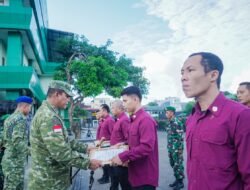 Pangdam Dody Triwinarto Beri Penghargaan kepada Sembilan Prajurit Berprestasi