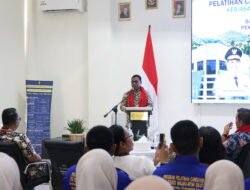 Buka Pelatihan Caregiver SMK Go Global, Wagub Maluku: Jadilah Panutan dan Pemberi Jalan Sukses bagi Anak Maluku Lainnya